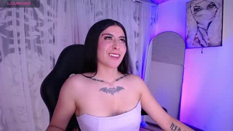 Jade Rosse online show from April 30, 10:03 pm
