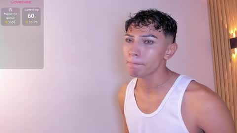 Snapshot of im_sebaslopez chatting on February 6, 12:54 am im_sebaslopez online show from February 6, 12:54 am