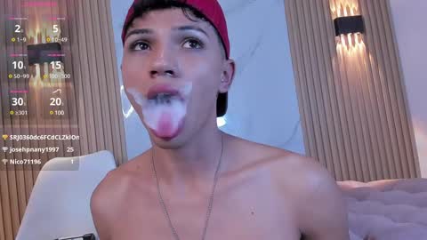 Snapshot of im_sebaslopez chatting on February 8, 7:04 am im_sebaslopez online show from February 8, 7:04 am