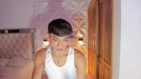 Snapshot of im_sebaslopez chatting on November 29, 12:08 pm im_sebaslopez online show from November 29, 12:08 pm