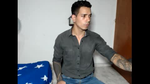 im_taylor24 online show from November 20, 9:25 pm