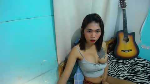 Ms. M online show from November 28, 7:49 pm