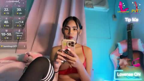 Snapshot of im_your_sexy_wifexxx chatting on March 23, 8:40 am Ms. M online show from March 23, 8:40 am