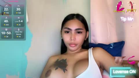 Snapshot of im_your_sexy_wifexxx chatting on April 4, 8:45 am Ms. M online show from April 4, 8:45 am