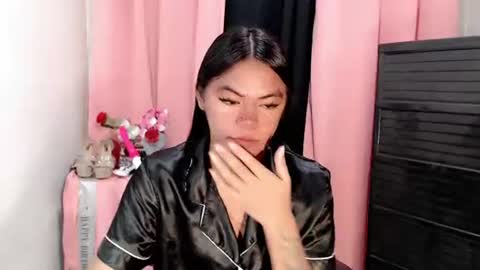 Snapshot of im_yourfairyannaxx chatting on October 1, 3:01 am im_yourfairyannaxx online show from October 1, 3:01 am