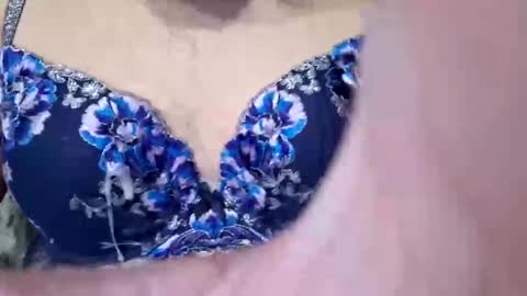 Snapshot of imabigolperv chatting on January 28, 1:50 am imabigolperv online show from January 28, 1:50 am