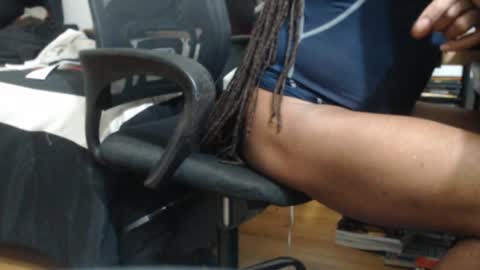Snapshot of imanlolo789__ chatting on May 9, 10:15 pm Imanlolo789 formerly known as Slimrodxxx independent model online show from May 9, 10:15 pm