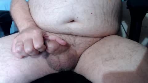 Snapshot of imbusted chatting on October 19, 1:34 pm ImBusted online show from October 19, 1:34 pm