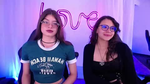 Chloe online show from October 10, 9:25 pm