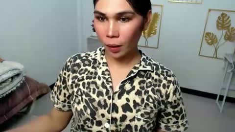 Ashley online show from December 10, 11:11 am