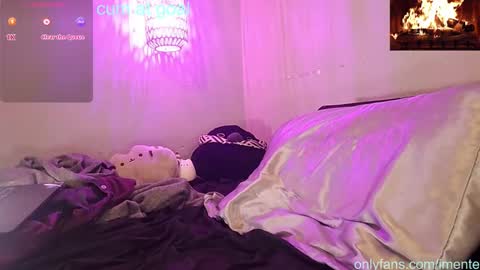 Snapshot of imentet chatting on November 8, 5:18 am imentet online show from November 8, 5:18 am