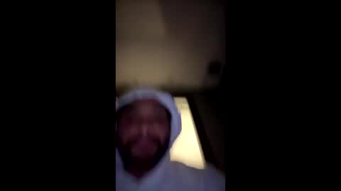 imlightskn online show from November 17, 3:56 am