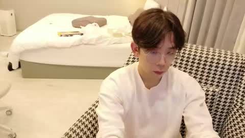 Snapshot of imlowerlife chatting on November 24, 2:17 pm imlowerlife online show from November 24, 2:17 pm