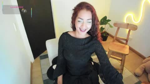 Snapshot of immia_rosse chatting on May 11, 10:51 pm mia --------- COL TIME online show from May 11, 10:51 pm