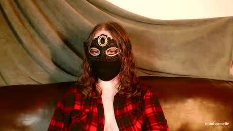 Miss Amelie online show from March 17, 11:30 pm