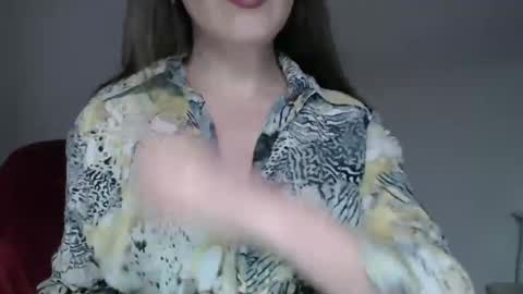 Pola online show from February 4, 9:31 pm