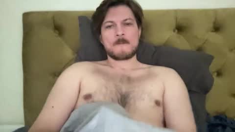 imnotall online show from February 8, 7:23 am