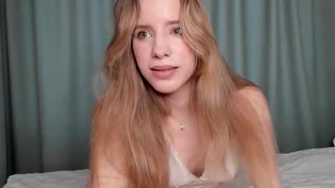 my name Imo  Fansly  online show from February 3, 4:57 am