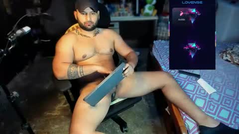 Snapshot of imperion_king chatting on July 3, 1:23 am Imperion King online show from July 3, 1:23 am