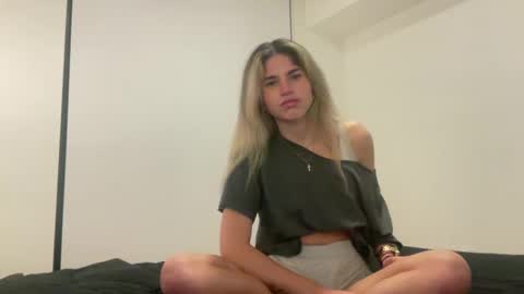 RUBYY 3 online show from February 22, 2:17 am