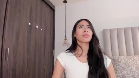 Snapshot of imsaraah chatting on December 20, 9:44 pm sarah online show from December 20, 9:44 pm