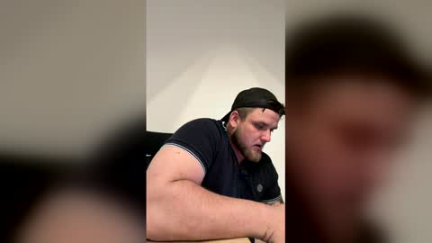 imsohorny6994 online show from May 15, 6:20 am
