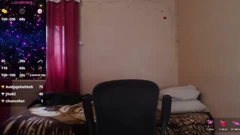 Snapshot of imsohornydacom chatting on August 5, 6:22 pm Florencia online show from August 5, 6:22 pm