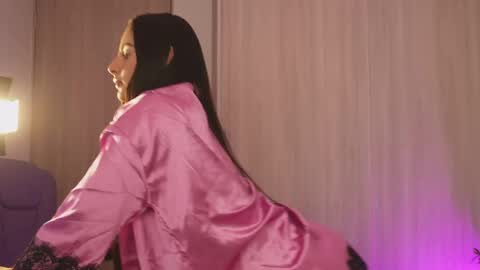 imvickyrachell_ online show from October 22, 3:01 pm