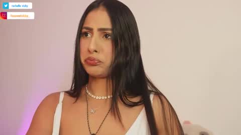 imvickyrachell_ online show from February 10, 2:43 pm