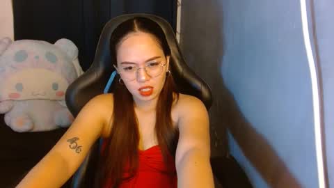 Snapshot of imyourkitty06 chatting on January 5, 2:19 pm jane online show from January 5, 2:19 pm