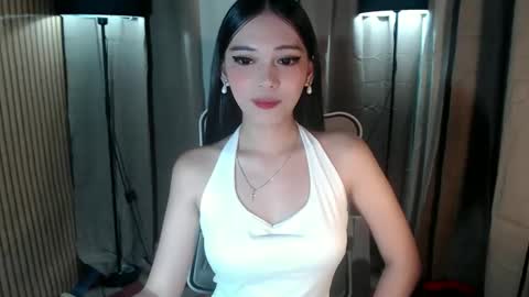 Snapshot of imyourlegalbaby chatting on October 8, 11:52 am Aki online show from October 8, 11:52 am