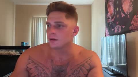 Snapshot of inamate93 chatting on September 24, 9:51 pm Inmate1993 online show from September 24, 9:51 pm