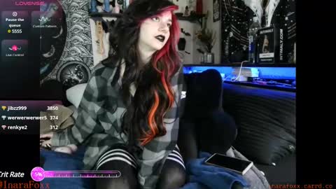 Snapshot of inarafoxxx chatting on January 7, 2:31 am Inarafoxx online show from January 7, 2:31 am