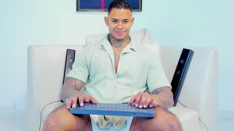 Jacobo online show from October 14, 4:46 am