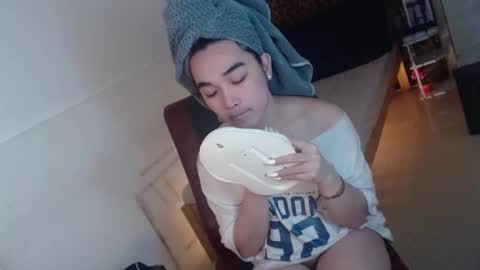 indestructabletrixie online show from March 6, 3:36 am