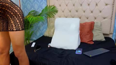 INDI online show from November 8, 3:07 am