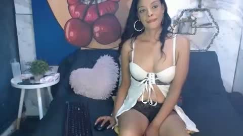 indian_lust69 online show from March 3, 5:52 pm