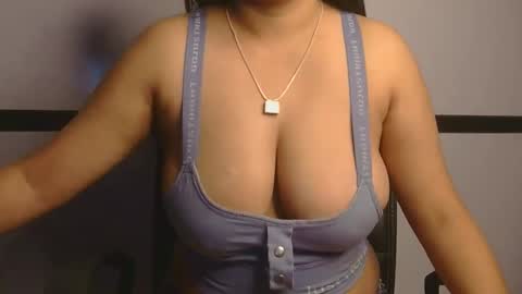 indian_sayesha online show from February 16, 2:40 am