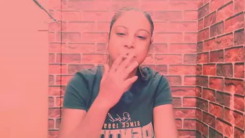Snapshot of indian_spice_girl chatting on June 14, 8:27 am indian_spice_girl online show from June 14, 8:27 am