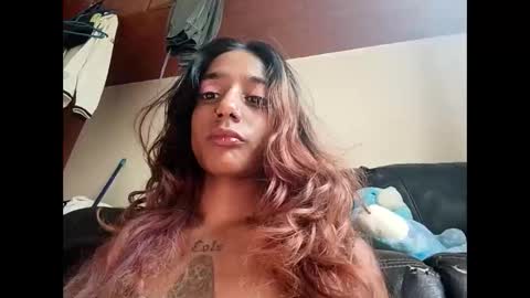 Snapshot of indian_succubus chatting on April 8, 7:30 am Perky baby online show from April 8, 7:30 am