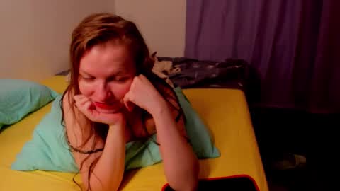 Snapshot of indian_summer_ chatting on November 22, 10:53 pm Melissa No Baby or bb sexy etc... online show from November 22, 10:53 pm