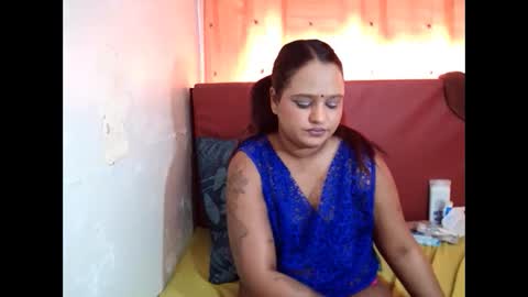 indian_sunshine online show from November 20, 5:51 am