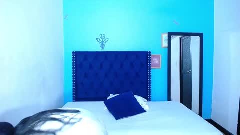 indian_whore18 online show from December 12, 3:32 am