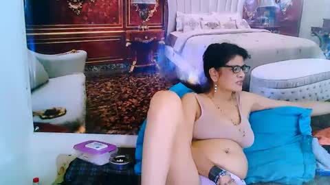 Femiez online show from February 1, 12:26 pm