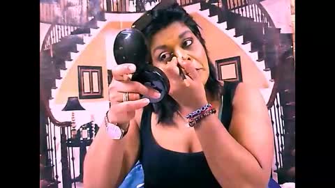 Snapshot of indiancherrypie chatting on September 11, 6:13 am indiancherrypie online show from September 11, 6:13 am