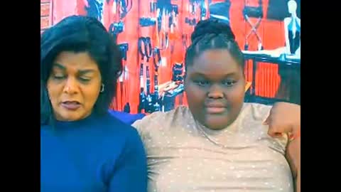 Snapshot of indiancherrypie chatting on November 6, 8:37 am indiancherrypie online show from November 6, 8:37 am