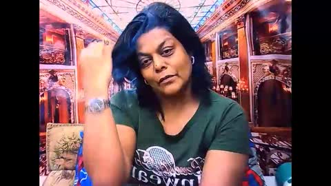 Snapshot of indiancherrypie chatting on November 9, 5:50 am indiancherrypie online show from November 9, 5:50 am