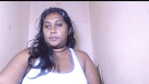 Snapshot of indiancoco chatting on May 6, 7:08 pm candice online show from May 6, 7:08 pm
