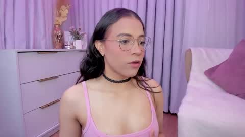 Snapshot of indiancutie_ chatting on September 11, 1:33 pm MIA online show from September 11, 1:33 pm