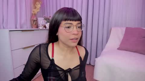 Snapshot of indiancutie_ chatting on September 24, 2:09 pm MIA online show from September 24, 2:09 pm